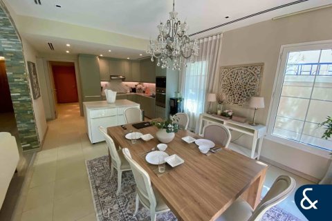 Jumeirah Village Triangle, Dubai, UAE의 임대용 빌라 침실 2개, 686제곱미터 번호 668114 - 사진 7