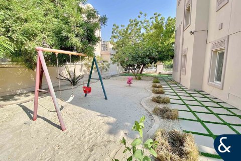 Jumeirah Village Triangle, Dubai, UAE의 임대용 빌라 침실 2개, 686제곱미터 번호 668114 - 사진 16