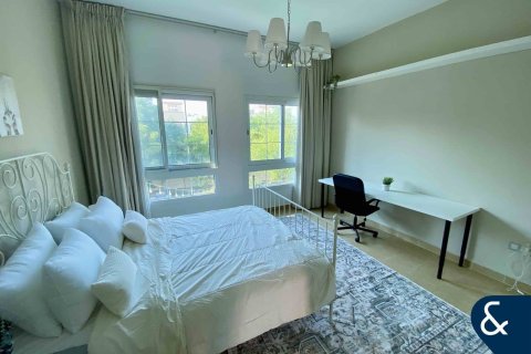 Jumeirah Village Triangle, Dubai, UAE의 임대용 빌라 침실 2개, 686제곱미터 번호 668114 - 사진 23