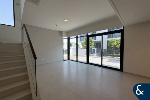 Vila u Arabian Ranches 3, Dubai, UAE 4 spavaćih soba, 298 m2 Br. 668117 - fotografija 3