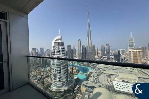 Снять в аренду квартиру в Даунтаун Дубай (Даунтаун Бурдж Дубай), ОАЭ 2 спальни, 126м2, № 668115 - фото 3
