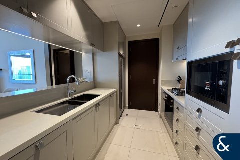 Снять в аренду квартиру в Даунтаун Дубай (Даунтаун Бурдж Дубай), ОАЭ 2 спальни, 126м2, № 668115 - фото 4