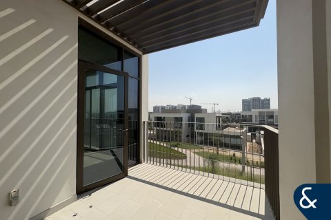 Al Furjan、Dubai、UAE にあるヴィラの賃貸物件 4ベッドルーム、366 m2、No668118 - 写真 16