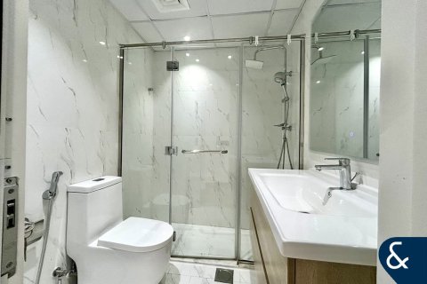 Üürile anda korter asukohaga Jumeirah Lake Towers, Dubai, AÜE: 2 magamistoaga, 139 m² Nr 668116 - pilt 23