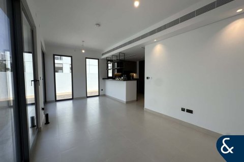 Kamienica do wynajęcia w Tilal Al Ghaf, Dubai, ZEA 4 sypialnie, 229 mkw., nr 668119 - zdjęcie 2