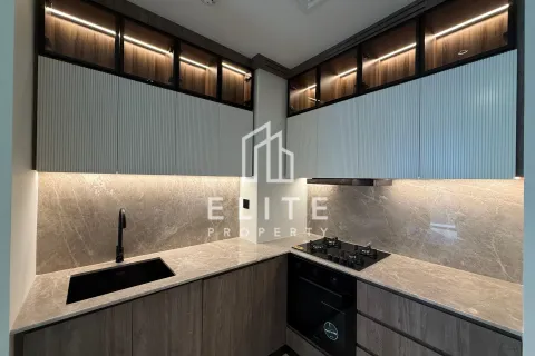 Apartment in Dubai, UAE 1 bedroom, 80 sq.m. № 647538 - photo 7