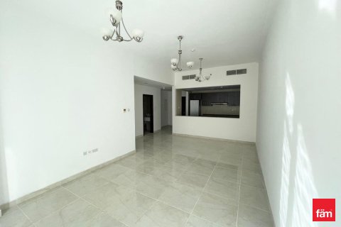 Huoneisto Mirdif, Dubai, Arabiemiraatit 3 makuuhuonetta, 134.6 m2 № 714303