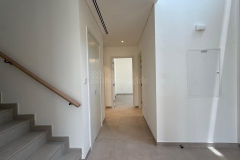 Casa urbana para arrendamento em Mudon, Dubai, EAU 3 quartos, 168 m2 № 679648 - foto 7