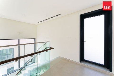 Vilă de închiriat în Dubai, EAU 4 dormitoare, 458.7 mp.  №655648 - poză 30