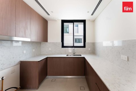 Vilă de închiriat în Dubai, EAU 4 dormitoare, 458.7 mp.  №655648 - poză 5