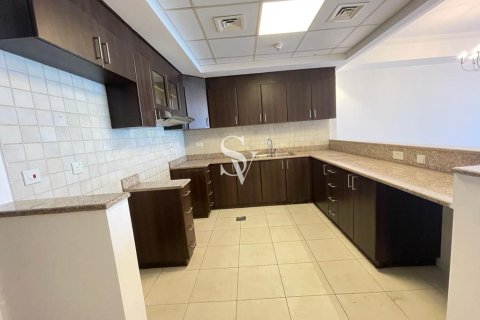Apartmen di Business Bay, Dubai, UAE 2 bilik tidur, 118 meter persegi № 736827 - foto 11