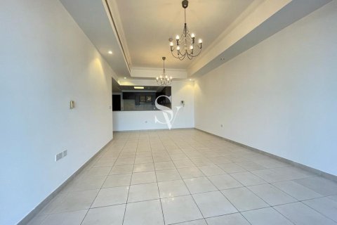 Apartmen di Business Bay, Dubai, UAE 2 bilik tidur, 118 meter persegi № 736827 - foto 12