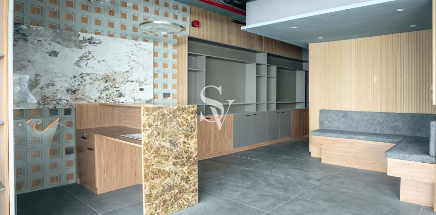 Iroda itt: Jumeirah Lake Towers, Dubai, EAE, 140 m², azonosító: 736826