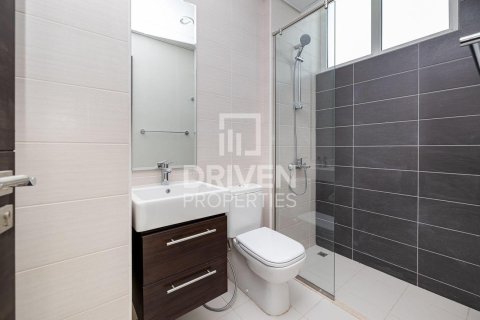 Townhouse in Dubai, UAE 3 bedrooms, 112.23 sq.m. № 744666 - photo 15