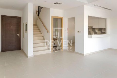 Maison de ville à vendre à  Dubai Land, Dubai, EAU 3 chambres, 170.76 m2 № 744663 - photo 1