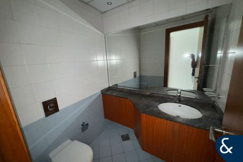 Apartament do wynajęcia w Jumeirah Lake Towers, Dubai, ZEA 2 sypialnie, 145 mkw., nr 698089 - zdjęcie 14