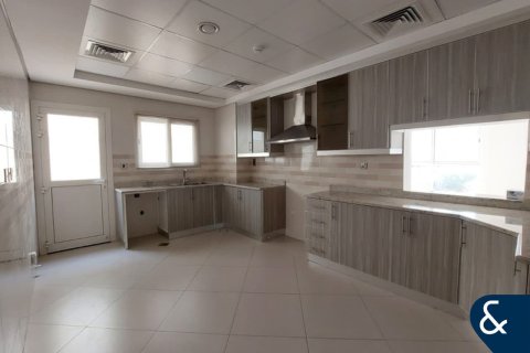 فيلا للإيجار في Al Furjan، دبي، الإمارات العربية المتحدة 5 غرفة نوم ، 600 متر مربع ، رقم 698090 - صورة 7