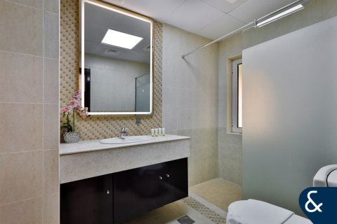 Huvila The Villa, Dubai, Arabiemiraatit 5 makuuhuonetta, 570 m2 № 698087 - kuva 13