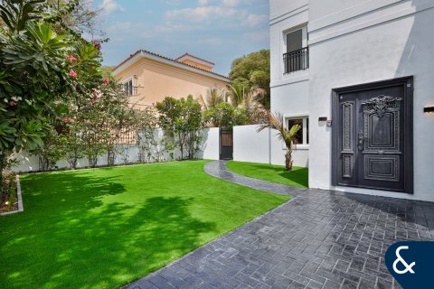 Huvila The Villa, Dubai, Arabiemiraatit 5 makuuhuonetta, 570 m2 № 698087 - kuva 6