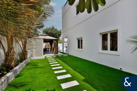 Huvila The Villa, Dubai, Arabiemiraatit 5 makuuhuonetta, 570 m2 № 698087 - kuva 10