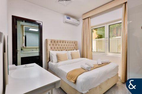 Huvila The Villa, Dubai, Arabiemiraatit 5 makuuhuonetta, 570 m2 № 698087 - kuva 12