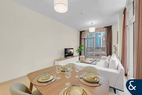 Huoneisto Business Bay, Dubai, Arabiemiraatit 2 makuuhuonetta, 117 m2 № 698088 - kuva 9