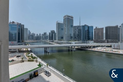 Huoneisto Business Bay, Dubai, Arabiemiraatit 2 makuuhuonetta, 117 m2 № 698088 - kuva 7