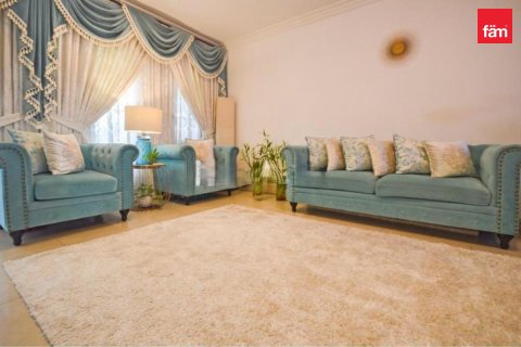 Vilă de închiriat în Dubai, EAU 4 dormitoare, 141.6 mp. №723234 - poză 6