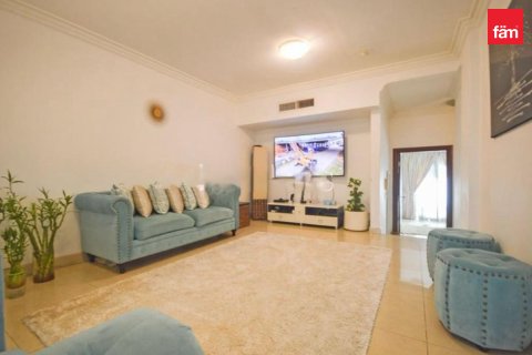 Vilă de închiriat în Dubai, EAU 4 dormitoare, 141.6 mp. №723234 - poză 7