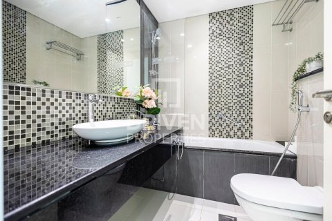 Appartement à louer à Downtown Dubai (Downtown Burj Dubai), Dubai, EAU 2 chambres, 115.2 m2 № 768653 - photo 6