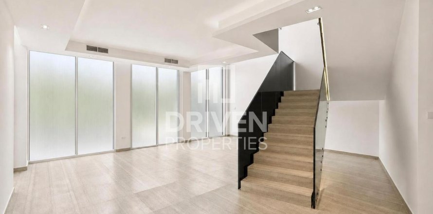 Rekkehus i Al Barari, Dubai, Emiratene 4 soverom, 179.77 kvm nr. 768654