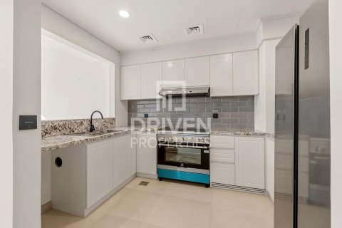 Řadový dům v Damac Lagoons, Dubai, SAE 5 ložnice, 200.21 m² Č.: 768657 - fotografie 5