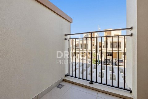 Řadový dům v Damac Lagoons, Dubai, SAE 5 ložnice, 200.21 m² Č.: 768657 - fotografie 19