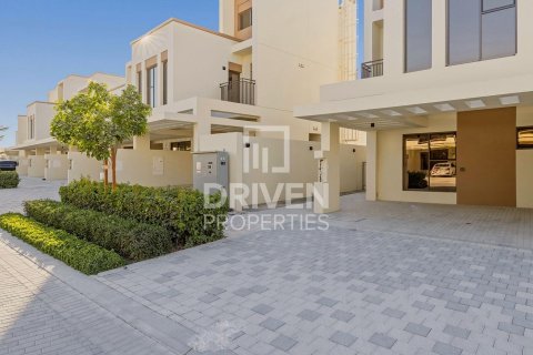Řadový dům v Damac Lagoons, Dubai, SAE 5 ložnice, 200.21 m² Č.: 768657 - fotografie 23