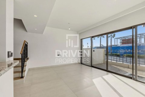 Řadový dům v Damac Lagoons, Dubai, SAE 5 ložnice, 200.21 m² Č.: 768657 - fotografie 4