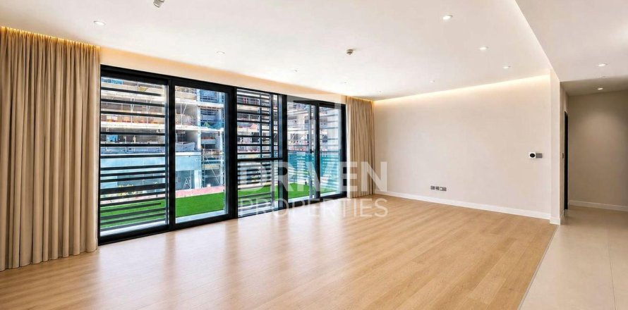 Apartament në City Walk, Dubai, Emiratet e Bashkuara Arabe 3 dhoma gjumi, 217.86 m2. № 768656