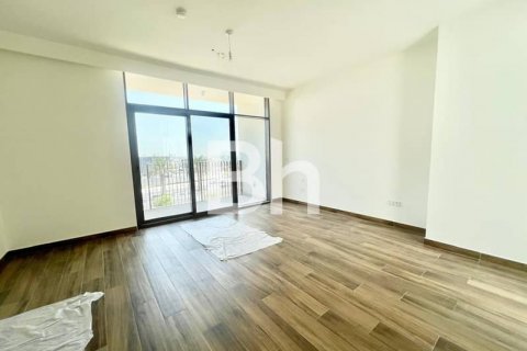 Villa til leje i Al Furjan, Dubai, UAE 4 soveværelser, 618 kvm № 643820 - foto 17