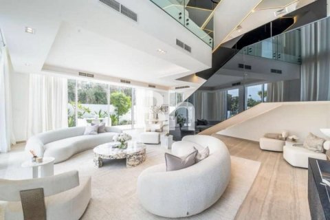 Rekkehus til leie i Al Barari, Dubai, Emiratene 4 soverom, 459 kvm Nr. 643821 - Foto 2