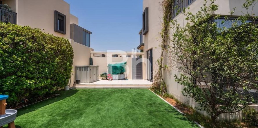 Rekkehus i Dubai Hills Estate, Dubai, Emiratene 4 soverom, 339 kvm nr. 643823
