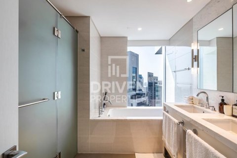 Apartmán v Downtown Dubai (Downtown Burj Dubai), SAE 2 spálne, 156 m2 č. 653757 - Fotografia 13