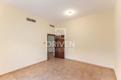 Üürile anda ridamaja asukohaga Motor City, Dubai, AÜE: 3 magamistoaga, 400.04 m² Nr 746861 - pilt 9