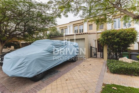 Üürile anda ridamaja asukohaga Motor City, Dubai, AÜE: 3 magamistoaga, 400.04 m² Nr 746861 - pilt 24