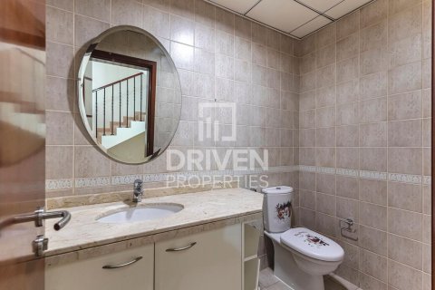 Üürile anda ridamaja asukohaga Motor City, Dubai, AÜE: 3 magamistoaga, 400.04 m² Nr 746861 - pilt 16