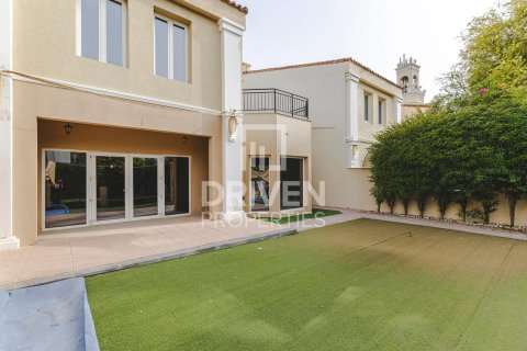 Üürile anda ridamaja asukohaga Motor City, Dubai, AÜE: 3 magamistoaga, 400.04 m² Nr 746861 - pilt 21