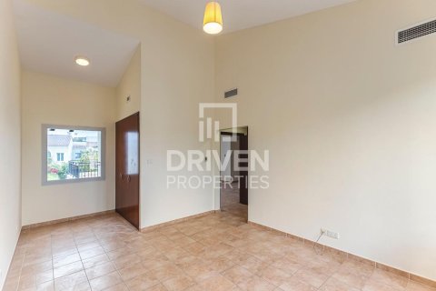 Üürile anda ridamaja asukohaga Motor City, Dubai, AÜE: 3 magamistoaga, 400.04 m² Nr 746861 - pilt 11