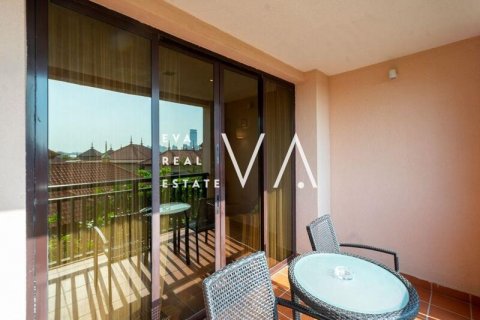 Palm Jumeirah, Dubai, UAE의 임대용 아파트 침실 1개, 108제곱미터 번호 637511 - 사진 13