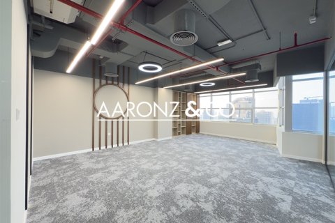 Kantoor te huur in Jumeirah Lake Towers, Dubai, VAE 111 vr.m., nr 680421 - foto 4