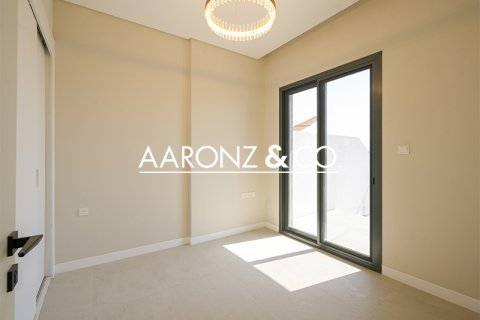 Leilighet til salgs i Rukan, Dubai, Emiratene 3 soverom, 131 kvm Nr. 680423 - Foto 5