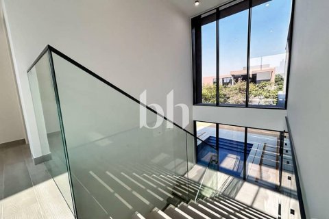 Huvila Tilal City, Sharjah, Arabiemiraatit 4 makuuhuonetta, 384 m2 № 642906 - kuva 8