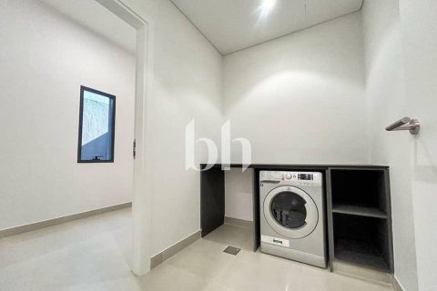 Huvila Tilal City, Sharjah, Arabiemiraatit 4 makuuhuonetta, 384 m2 № 642906 - kuva 13